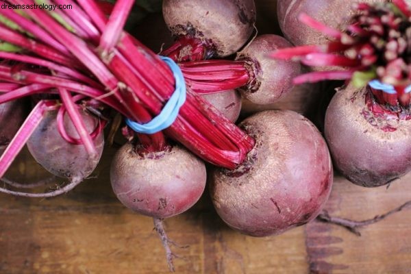 Gardening Astrology: New Moon Insights for Plant Success