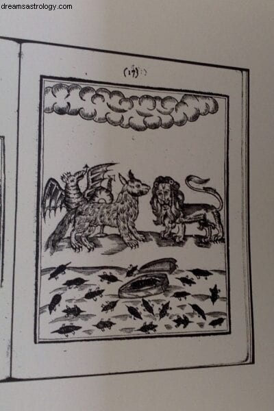 Predicting the Future: Insights from Astrology, Tarot & Dreams