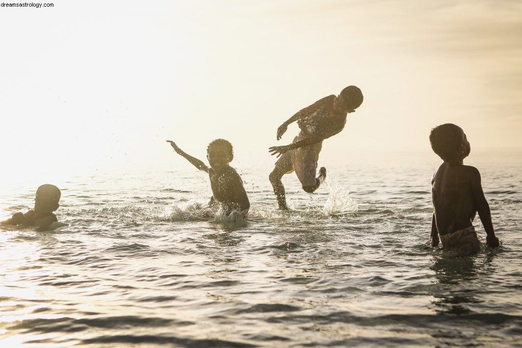 Aquarius Horoscope - August 2019: Relationships & New Beginnings