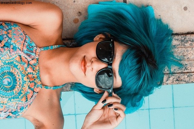 Aquarius Season 2022: Astrology Forecast & Turning Points (Jan 20 - Feb 18)