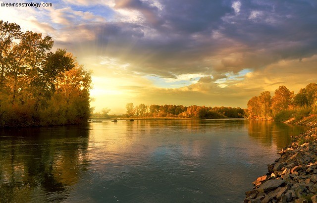 Cancer Horoscope: October 2019 - Home, Family & Harmony