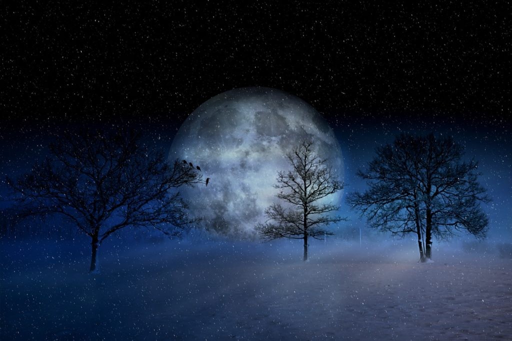 Full Moon in Gemini: Embrace Self-Discovery & Transformation