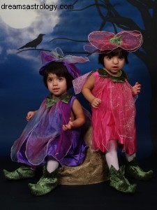 Gemini Horoscope - November 2015: Family & Home Focus