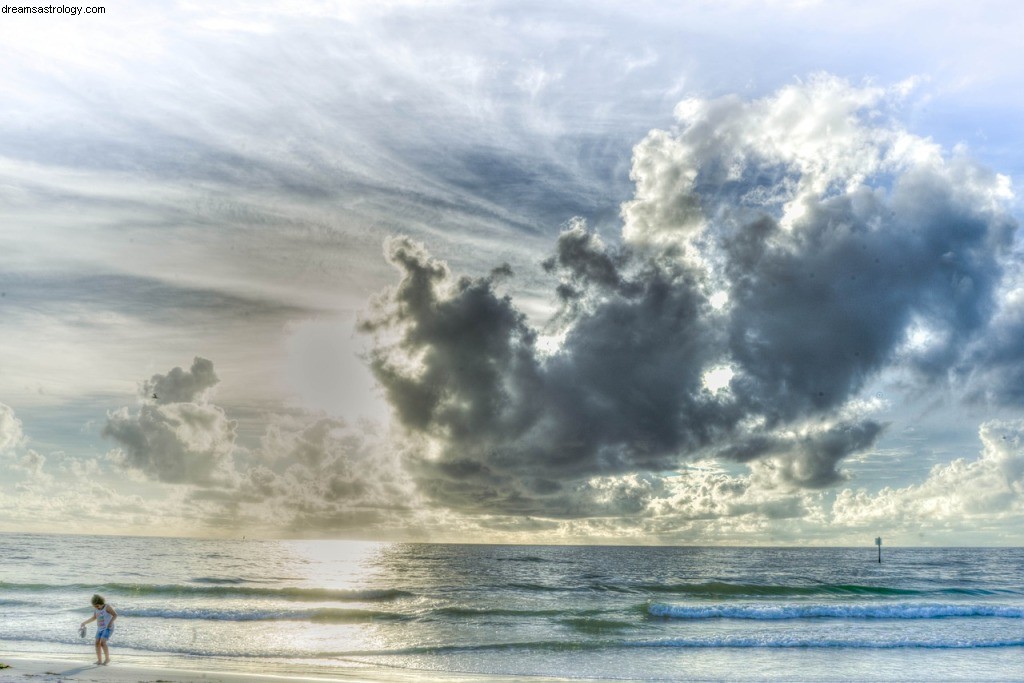 Coastal Romance: A Poetic Reflection on Love and Memory