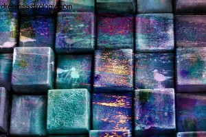 Mercury Retrograde 2016: Prepare for Communication Challenges & How to Navigate