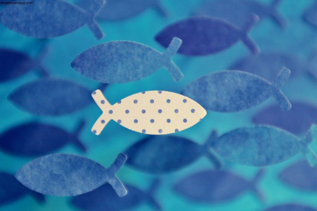 Pisces Horoscope - April 2019: Navigating Communication & Clarity