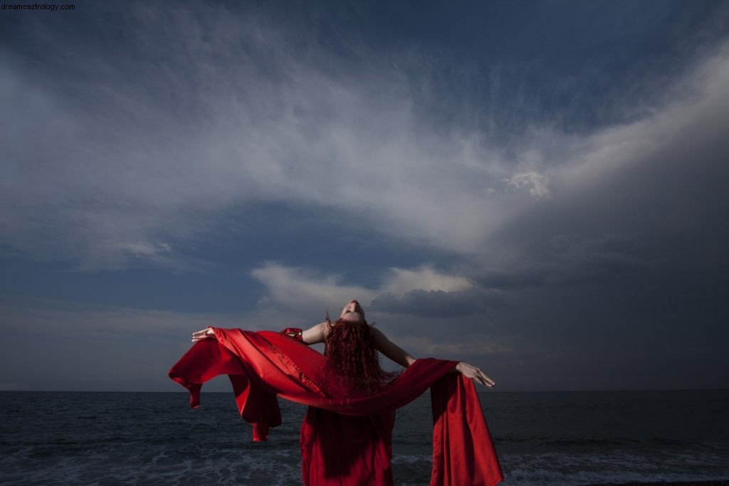 Sun & Venus Retrograde in Scorpio: Understanding the Midpoint & Its Impact