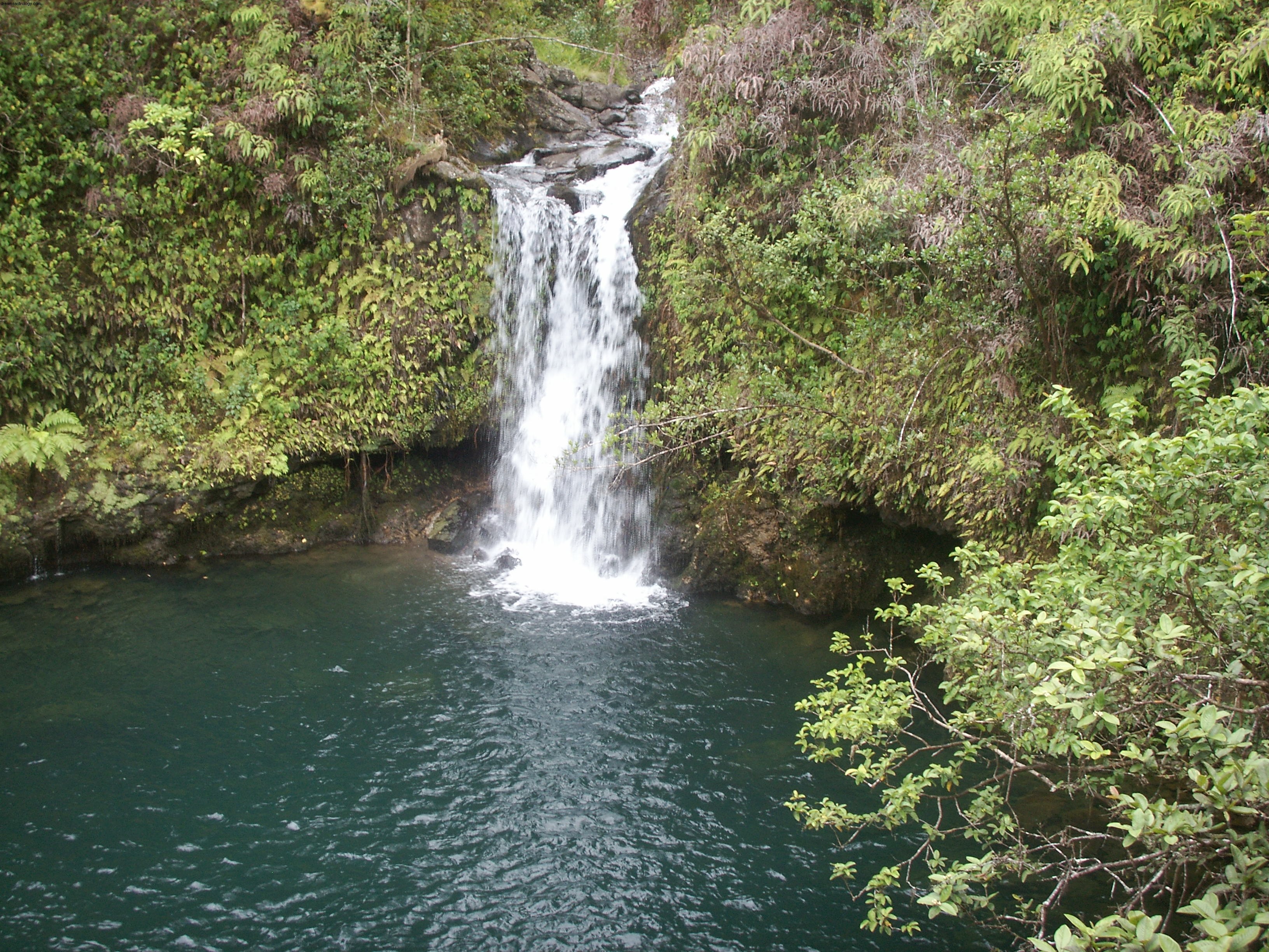 July 2013 Water Grand Trine: Emotional Shifts & Planetary Influences