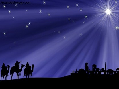 Full Moon & Jupiter Alignment: Celestial Significance & Meaning