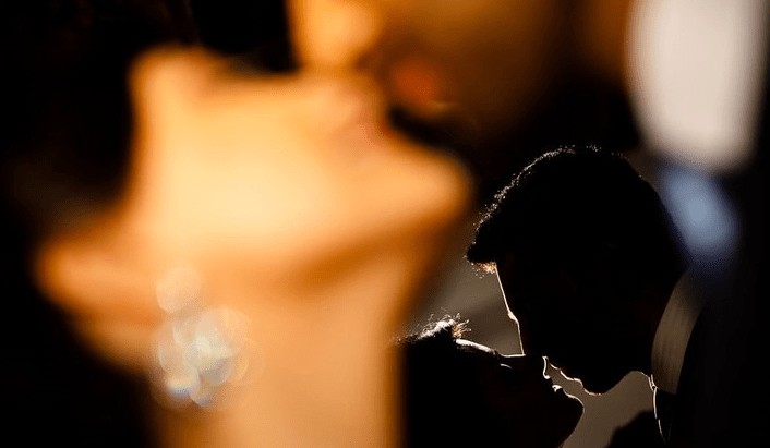Venus-Mars Conjunct: New Relationships & Passion - Astrological Insights