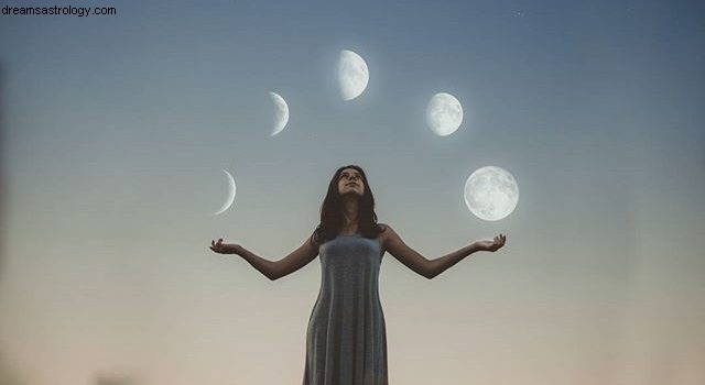 Full Moon in Gemini (November 23, 2018): Reflecting on Duality