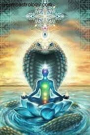 September s Full Moon: Equinox & Pisces - Meaning & Energy