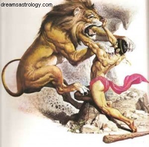 Full Moon Eclipse in Aquarius/Leo: Understanding Intuition & Shadow Aspects