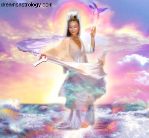 Aquarius New Moon (February 26, 2017): Embrace Transformation & Authenticity
