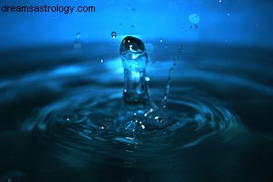 Scorpio Moon & Water: Exploring Subtlety and Presence