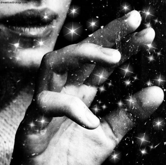 Today s Astrology: Moon in Aries & Key Planetary Aspects