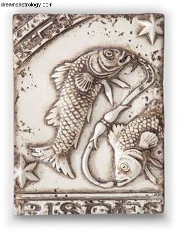 Sun in Pisces: Exploring Symbolism and Leadership