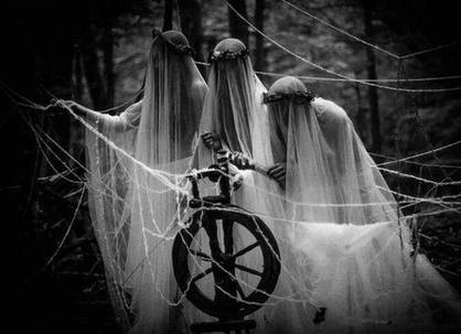 Mars-Pluto Square & Venus-Neptune Trine: Exploring Transformation & Renewal