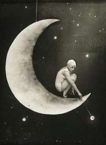 Tonight s Sky: Waxing Crescent Moon & Planetary Conjunctions