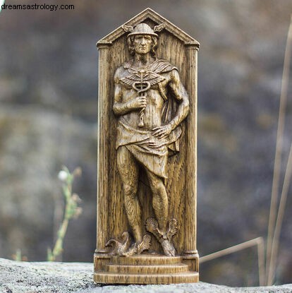 Mercury in Aries: Astrological Forecast & Key Dates (May 1-3)