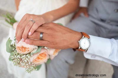 Taurus in Relationships: Compatibility & Marriage