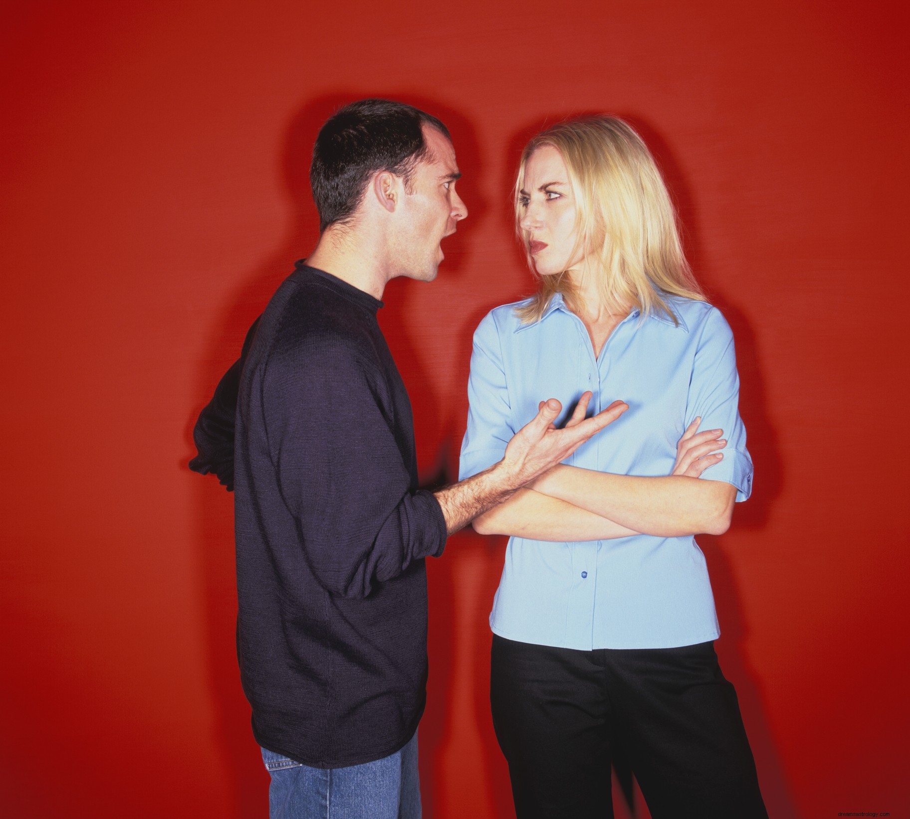 Zodiac Signs & Ultimatums: Understanding Relationship Communication