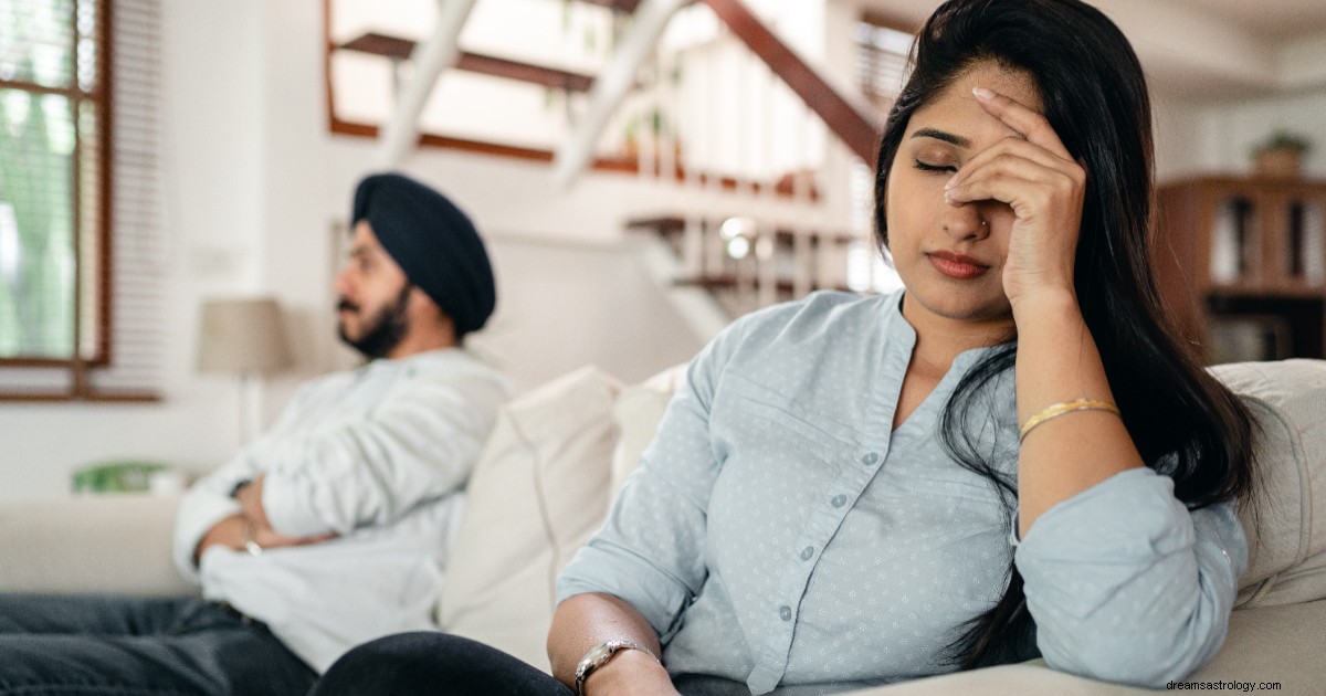Zodiac Signs That Struggle with Long-Term Commitment: A Comprehensive Guide