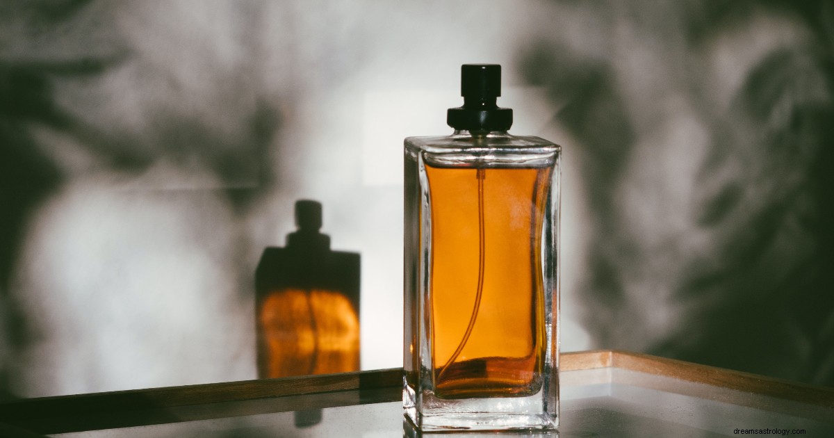Fragrance & Zodiac: Discover Your Perfect Scent Match