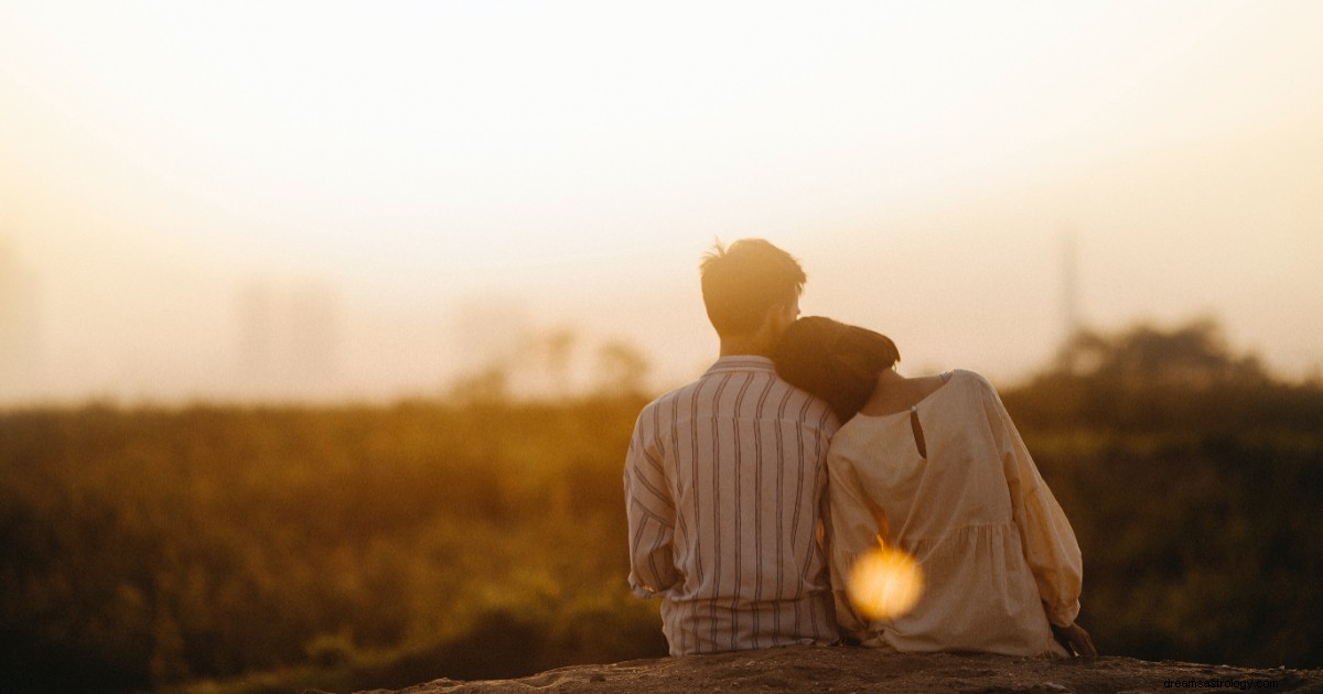 Top 4 Zodiac Signs for Lasting Relationships: Compatibility & Commitment