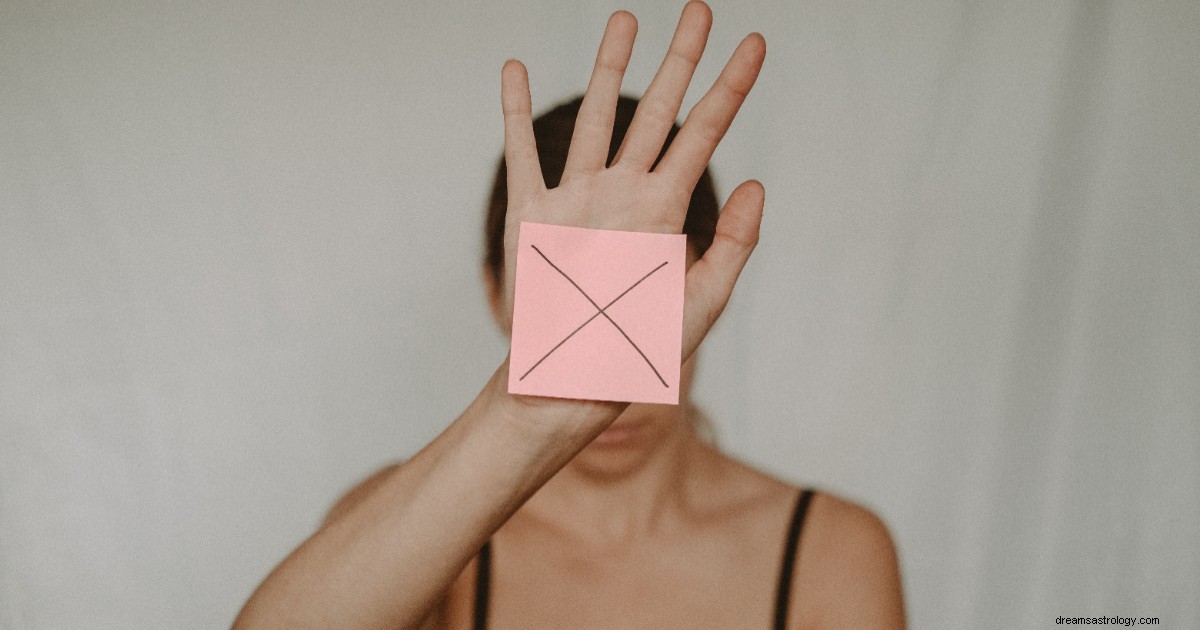Zodiac Signs Unsuited for Relationships: Understanding Compatibility & Independence
