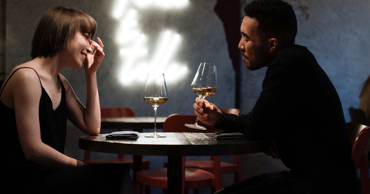 Best Zodiac Signs for Relationships: Easy-Going & Compatible Partners