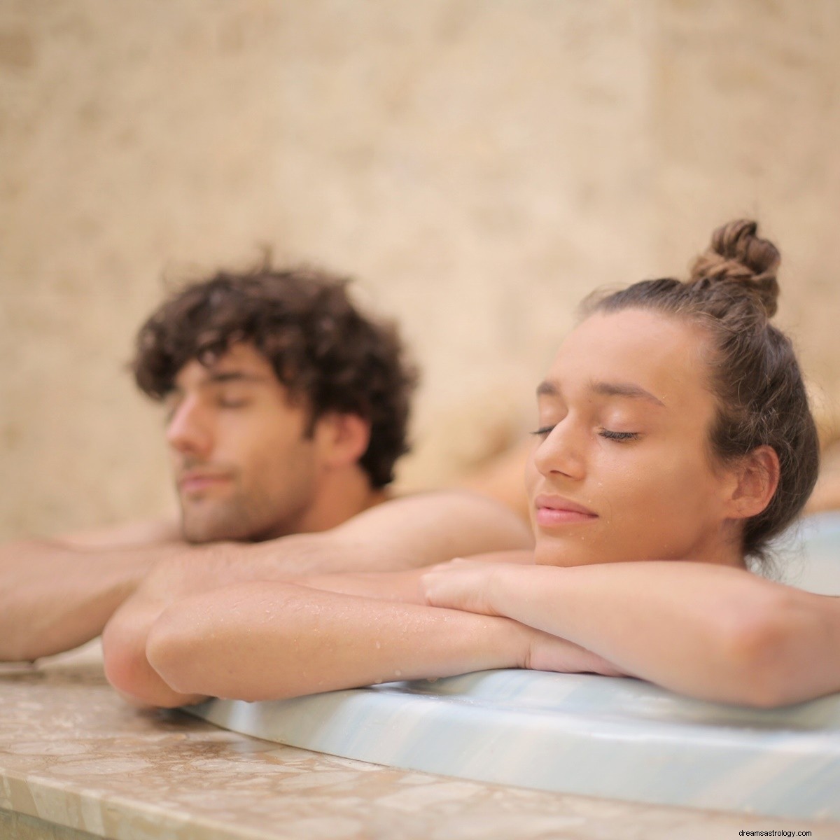 Romantic Date Ideas for Cancer Zodiac Signs: Charm Your Loved One