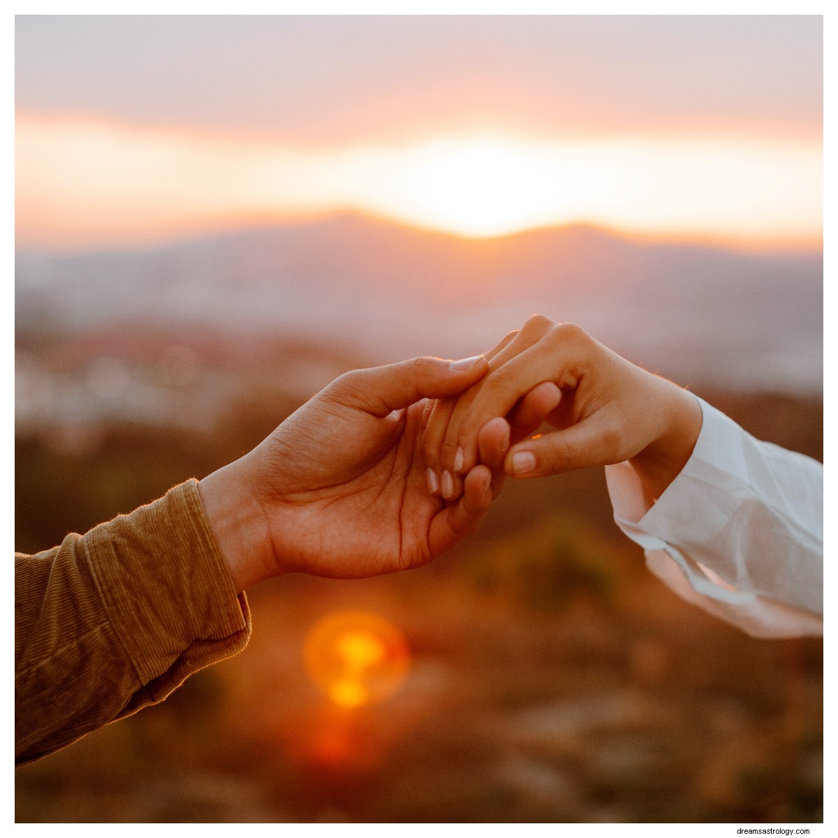 Aries Women in Relationships: Passion, Honesty & Love