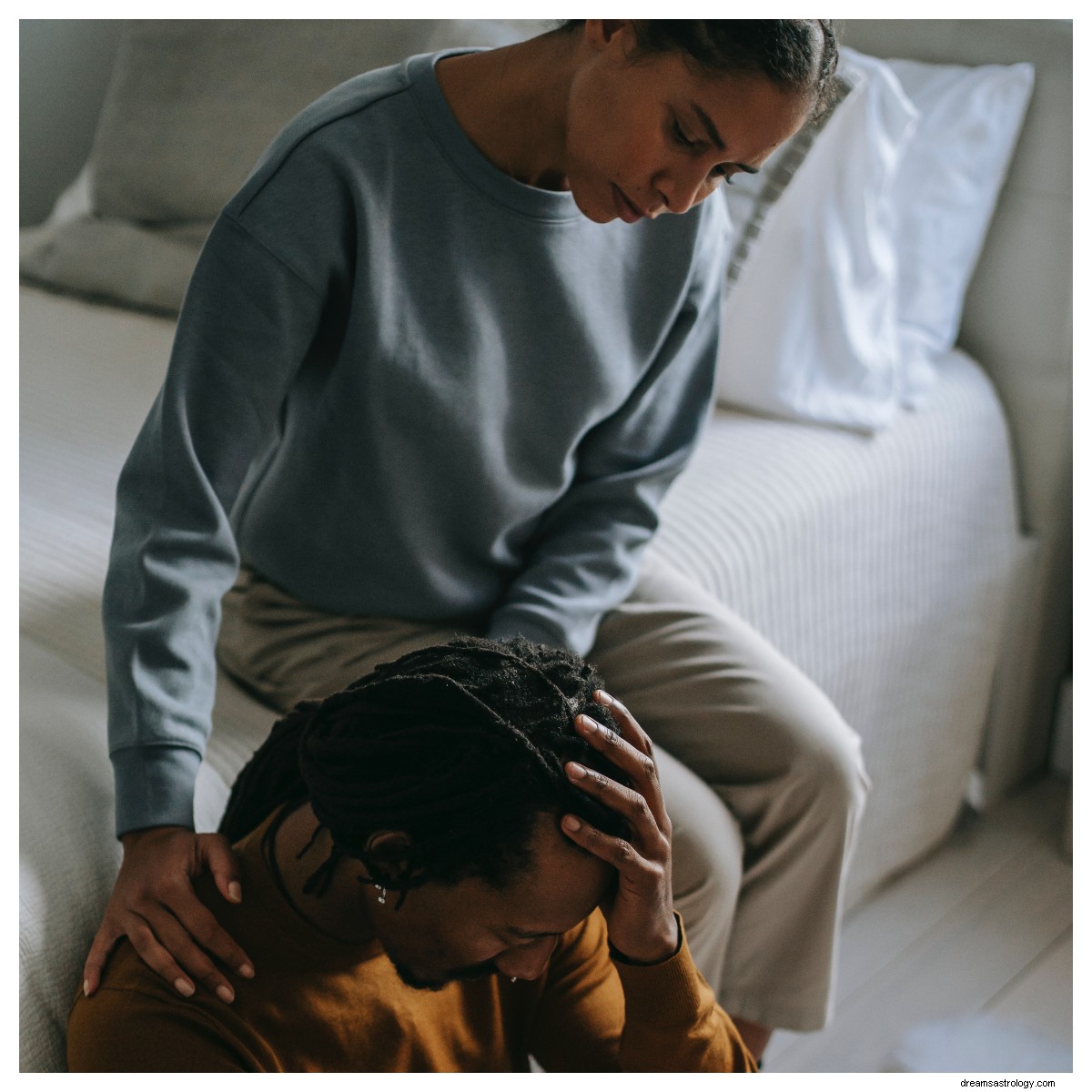 Aries Women in Relationships: Passion, Honesty & Love