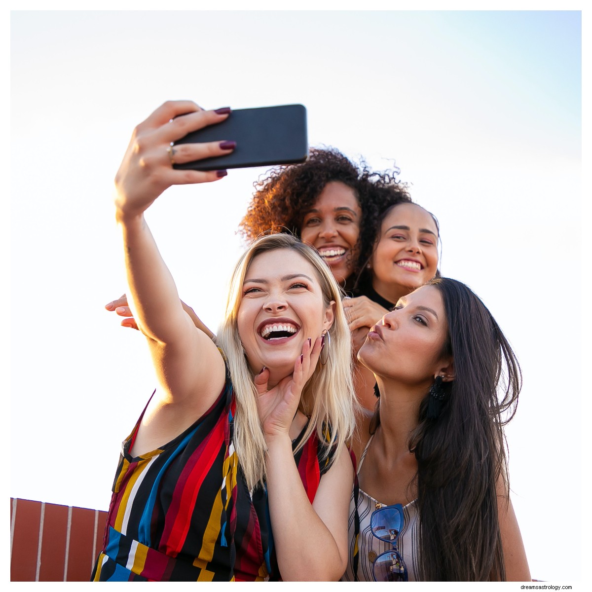 Understanding Libra Personalities: 4 Key Types & Traits