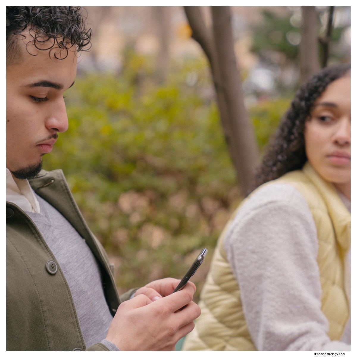 Leo Relationship Mistakes: Avoiding Common Pitfalls in Love
