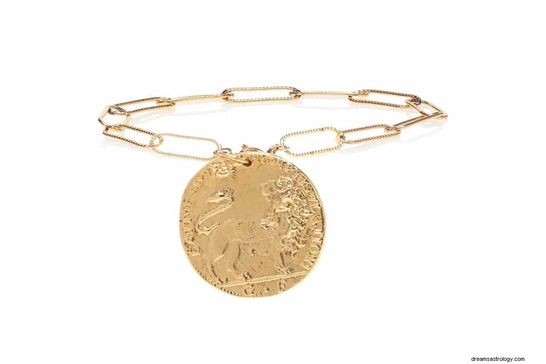 Leo Gift Guide: Celebrate the Radiant Leo in Your Life