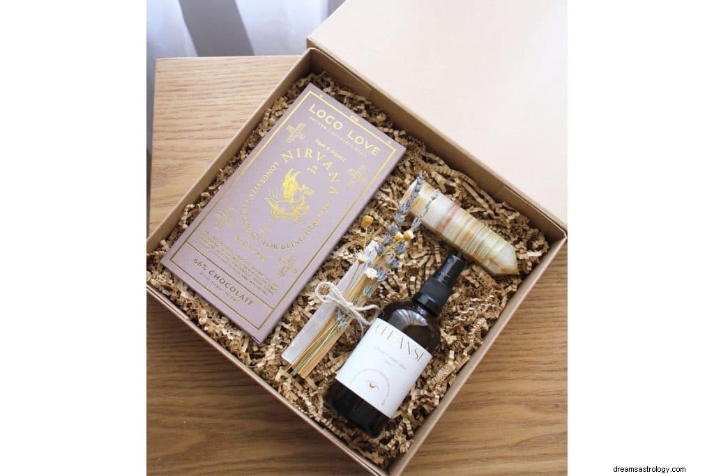 The Ultimate Gift Guide for Virgos: Practical & Thoughtful Ideas