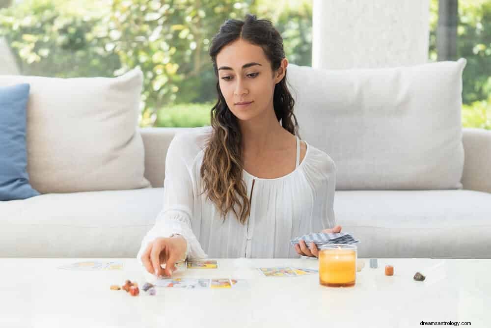 Powerful Tarot Cards: Meanings & Insights for Life Guidance