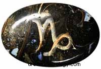 Astrology, Gemstones & Palmistry: Uncover Hidden Connections