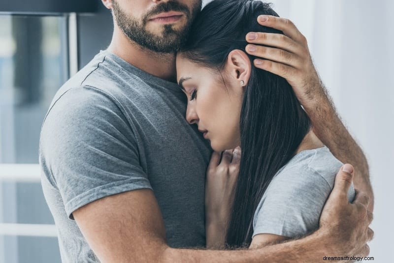 Leo & Pisces Compatibility: Love, Sex & Friendship - A Comprehensive Guide