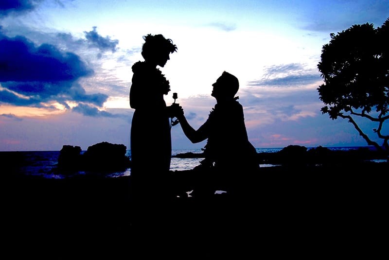 Aquarius & Cancer Compatibility: A Deep Dive into Their Relationship