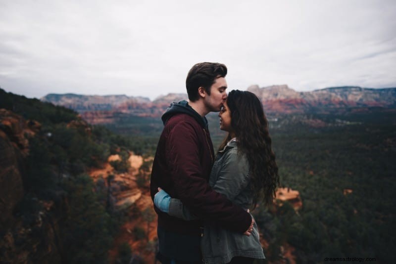 Pisces & Scorpio Compatibility: A Deep Dive into Love & Relationships
