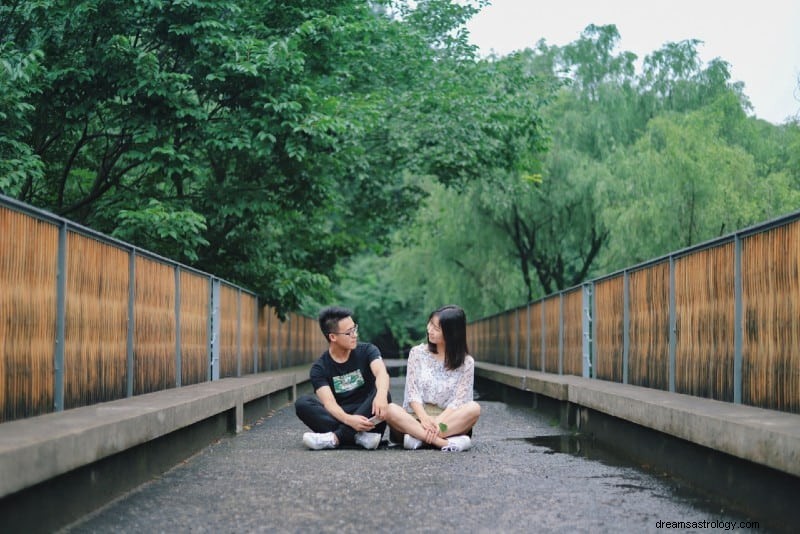 Pisces & Scorpio Compatibility: A Deep Dive into Love & Relationships