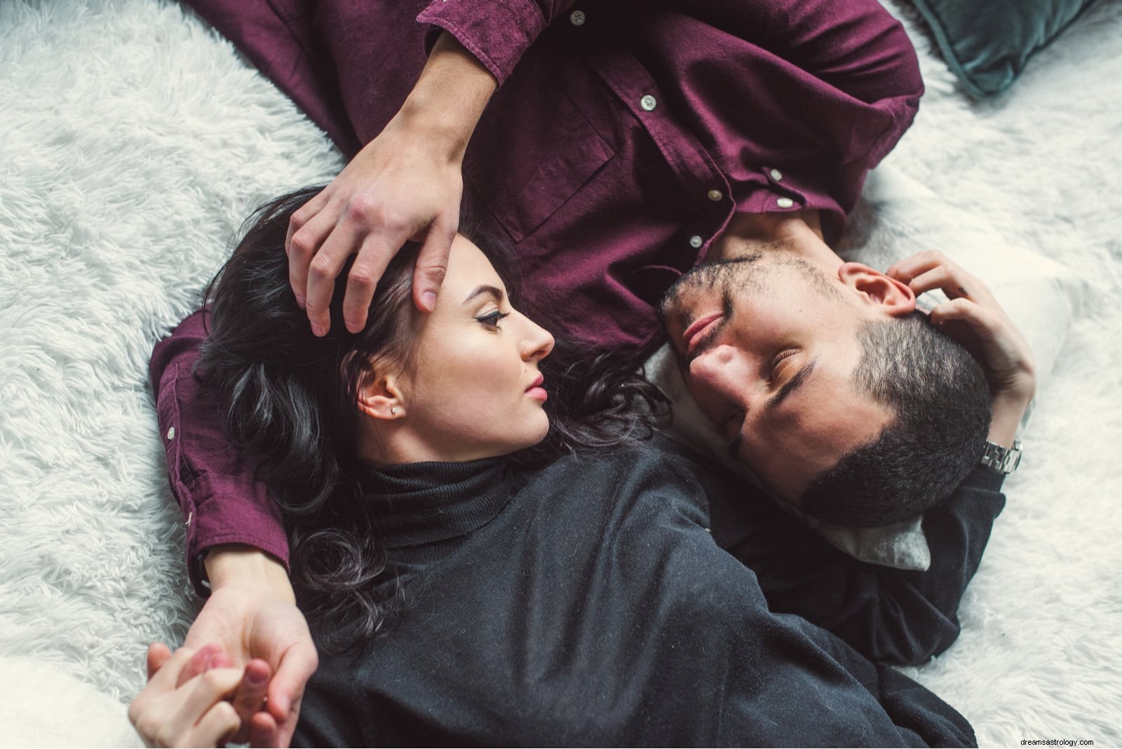 Virgo Man & Gemini Woman: Compatibility Analysis | Astrological Insights