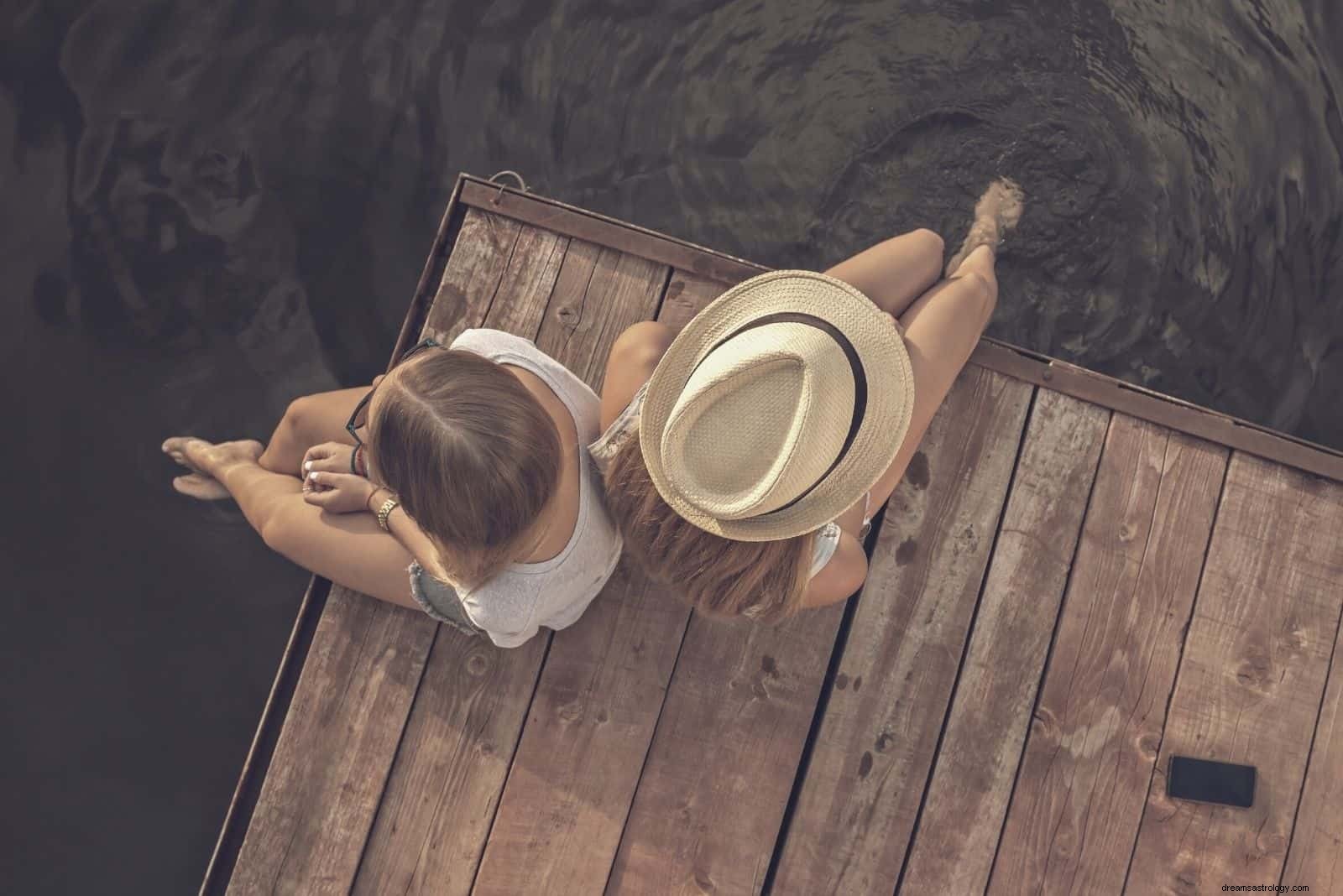 Gemini & Scorpio Friendship: Compatibility & Dynamics | Astrological Insights