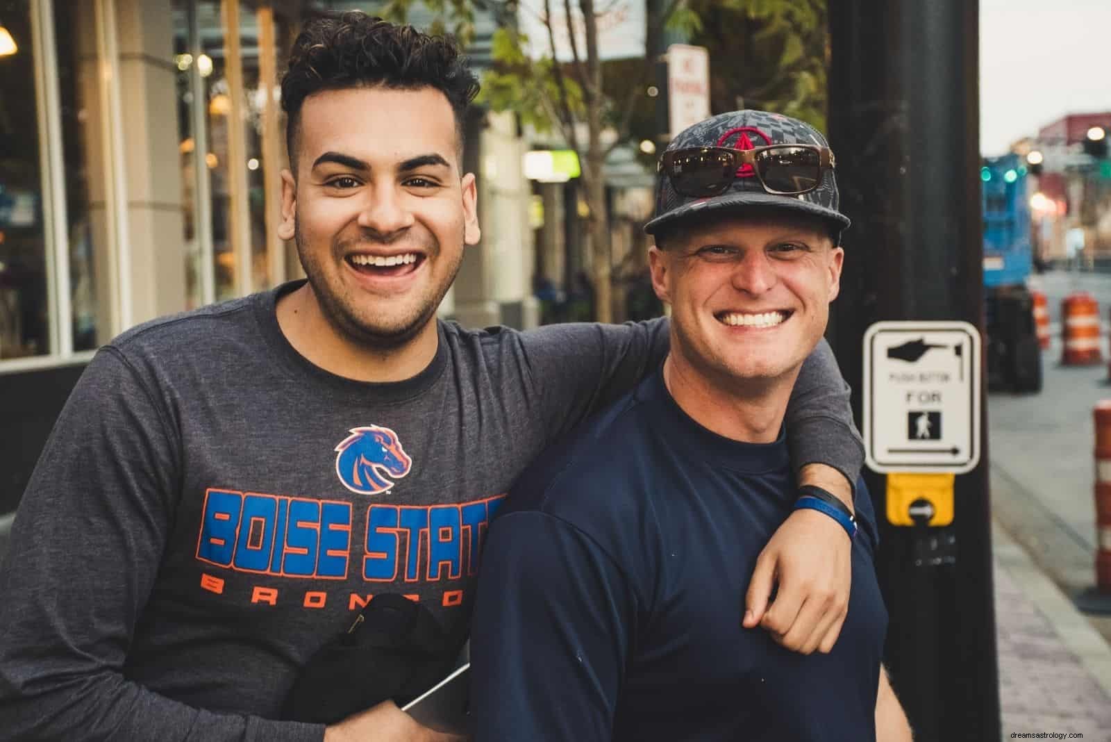 Gemini & Scorpio Friendship: Compatibility & Dynamics | Astrological Insights