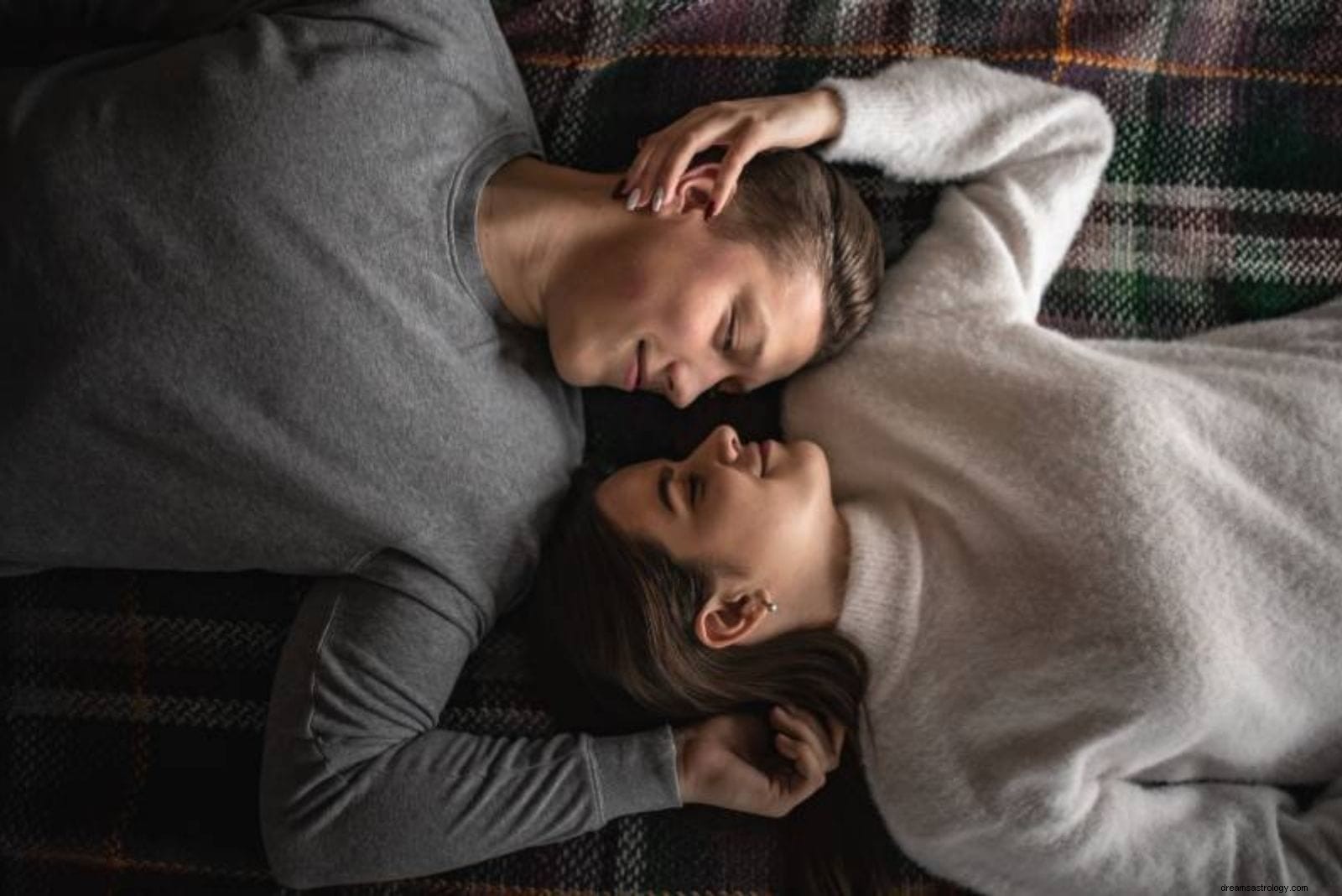 Zodiac Compatibility: Finding Love Based on Your Star Sign