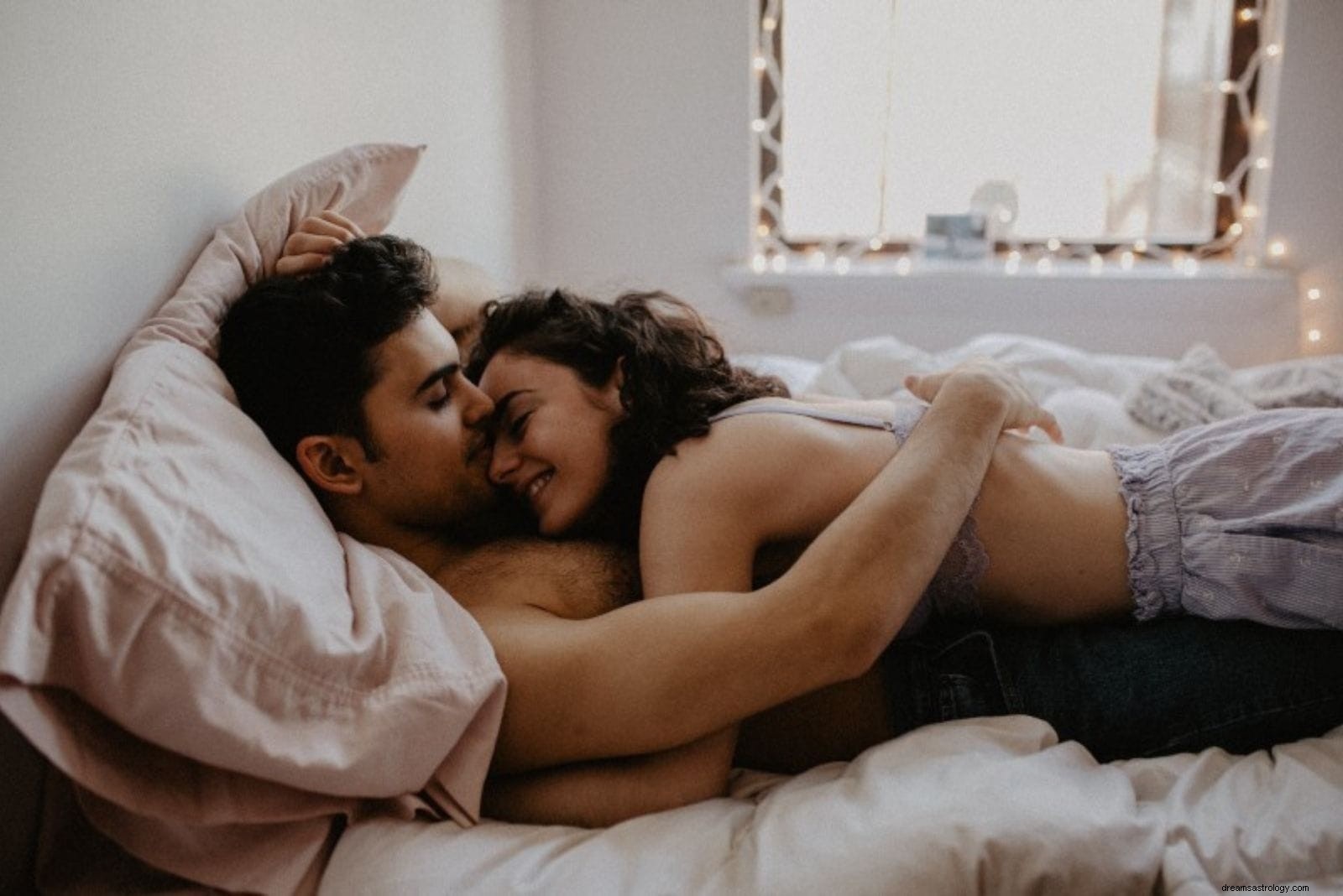 Zodiac Compatibility: Finding Love Based on Your Star Sign