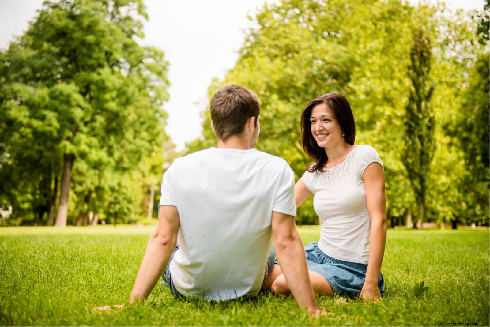 Capricorn & Pisces Compatibility: A Deep Dive into Love & Friendship